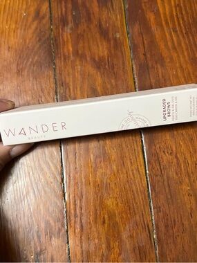 Wander Beauty Upgraded Brow Pencil in Light Pink Box